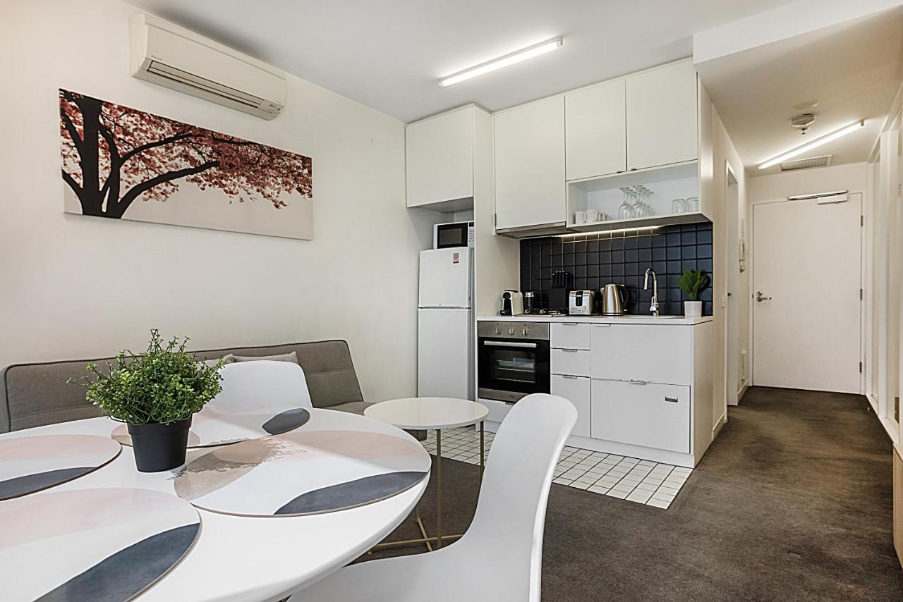 2-Bed Unit Metres From Cbd Malls, Dining & Sights Apartment Melbourne Exterior photo