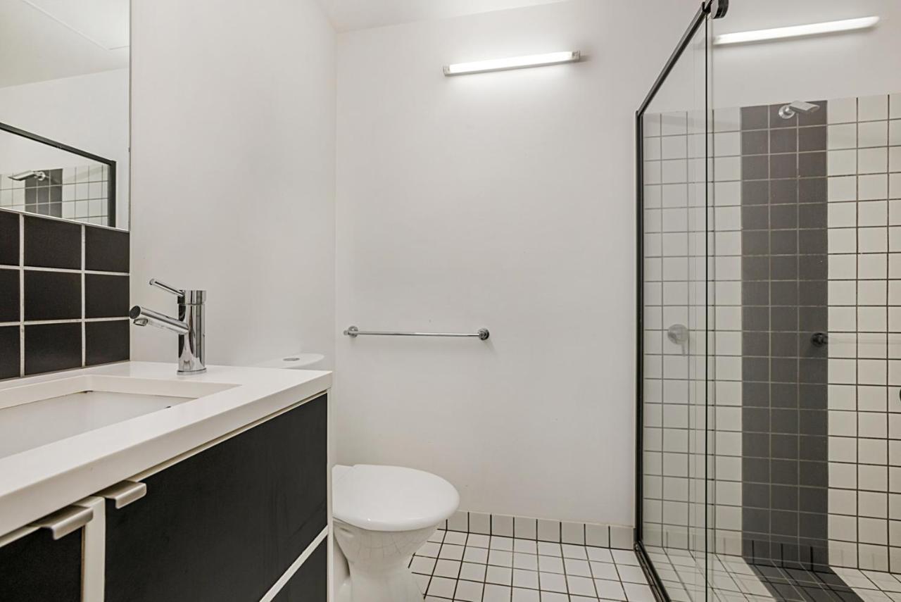 2-Bed Unit Metres From Cbd Malls, Dining & Sights Apartment Melbourne Exterior photo