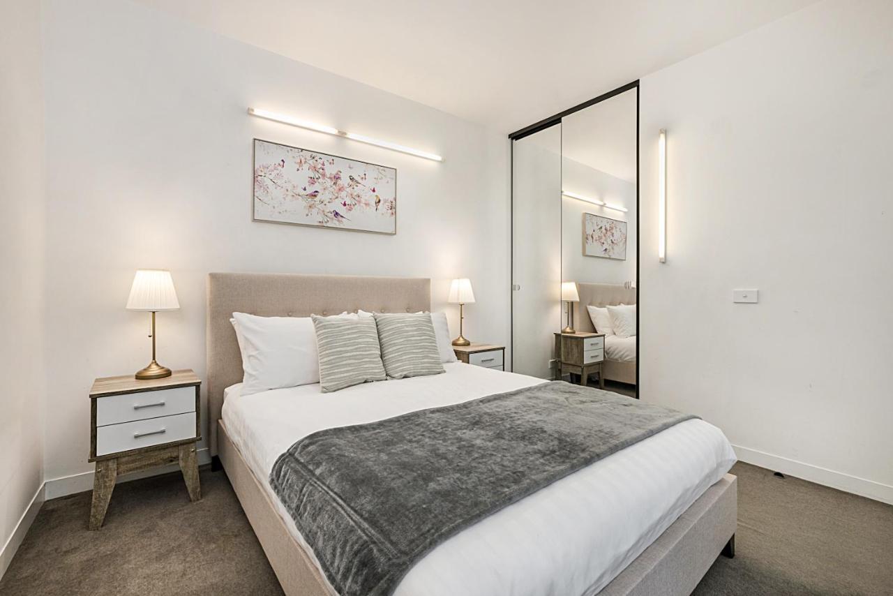 2-Bed Unit Metres From Cbd Malls, Dining & Sights Apartment Melbourne Exterior photo